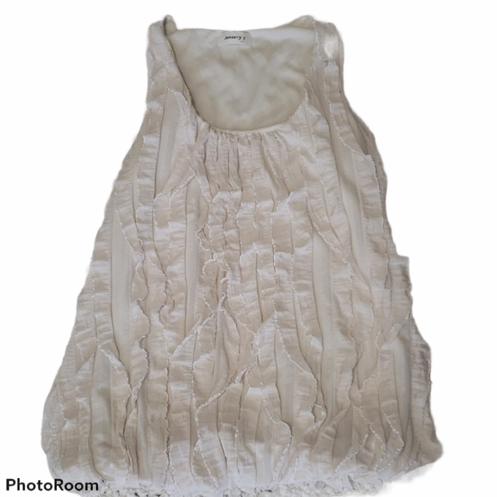 Boutique brand January 7 Ruffle Tank Blouse sz M